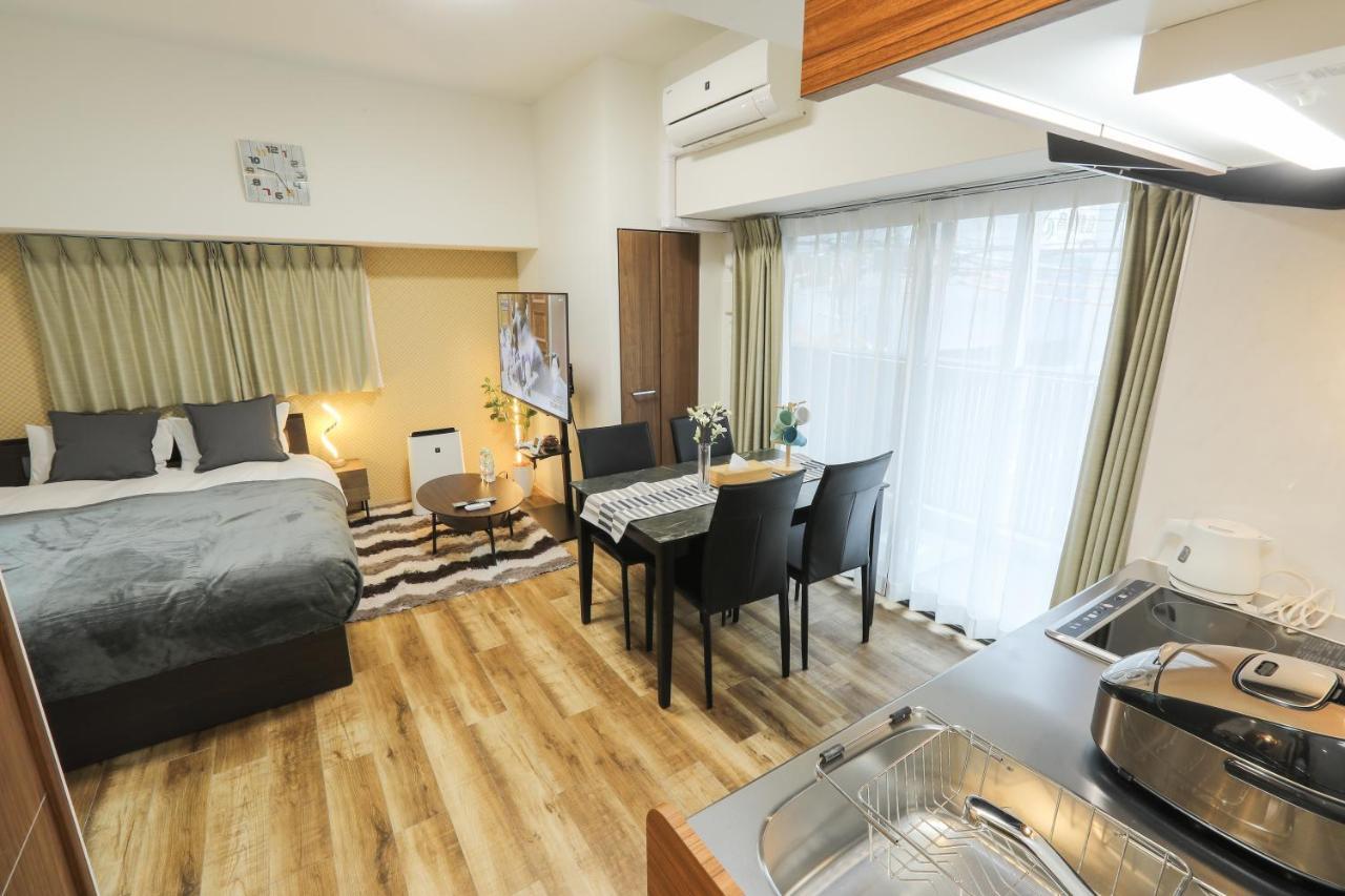 Ocean Shinsaibashi Apartment Osaka Bagian luar foto