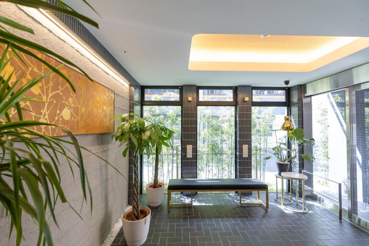 Ocean Shinsaibashi Apartment Osaka Bagian luar foto