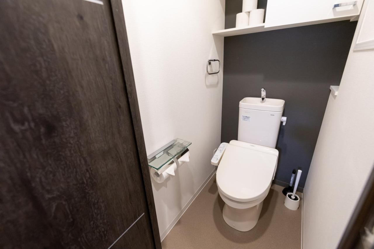 Ocean Shinsaibashi Apartment Osaka Bagian luar foto